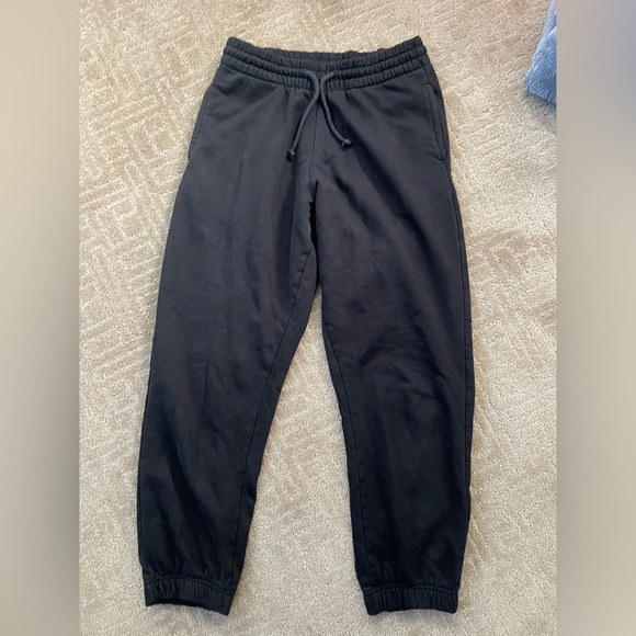Womens Black Sweatpants - Picture 2 of 3